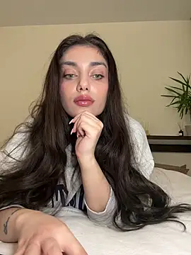 Snapshot of Sweet_Khalifa_ chatting on 27, 2, 2025 Sweet Khalifa online show from 27, 2, 2025