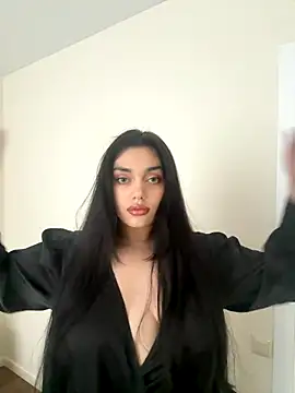 Snapshot of Sweet_Khalifa_ chatting on 27, 9, 2025 Sweet Khalifa online show from 27, 9, 2025