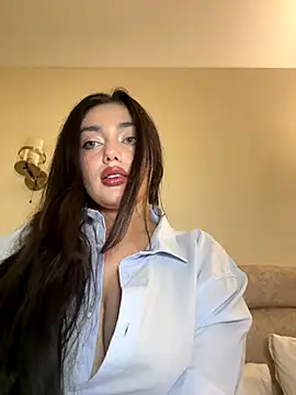 Snapshot of Sweet_Khalifa_ chatting on 16, 12, 2025 Sweet Khalifa online show from 16, 12, 2025