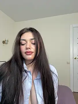 Snapshot of Sweet_Khalifa_ chatting on 8, 6, 2026 Sweet Khalifa online show from 8, 6, 2026