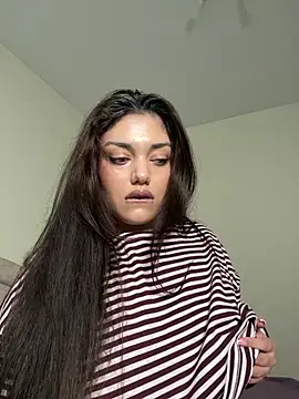Snapshot of Sweet_Khalifa_ chatting on 24, 7, 2026 Sweet Khalifa online show from 24, 7, 2026
