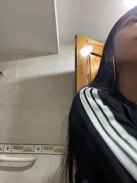 bonnie 18x online show from 18, 2, 2025