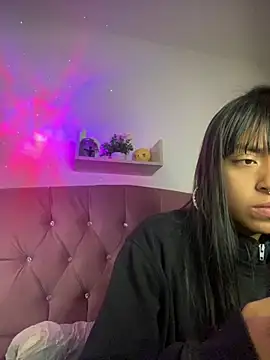 bonnie 18x online show from 22, 2, 2025