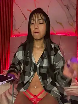 bonnie 18x online show from 23, 3, 2025