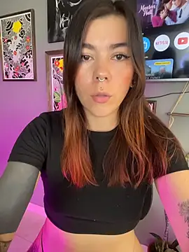 luccianagreyy online show from 10, 11, 2025