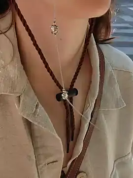 Snapshot of M1lfa chatting on 11, 12, 2024 M1lfa online show from 11, 12, 2024