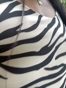 steisy325 online show from 2, 2, 2025