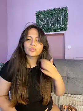Snapshot of PoliBenett_ chatting on 30, 12, 2024 PoliBenett  online show from 30, 12, 2024