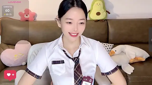 Yilin1999 online show from 25, 2, 2025