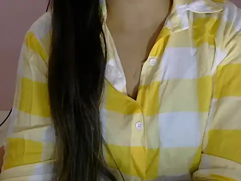 Snapshot of diva-22 chatting on 13, 1, 2025 diva-22 online show from 13, 1, 2025