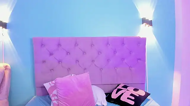 Snapshot of kyoakane chatting on 8, 12, 2024 kyoakane online show from 8, 12, 2024