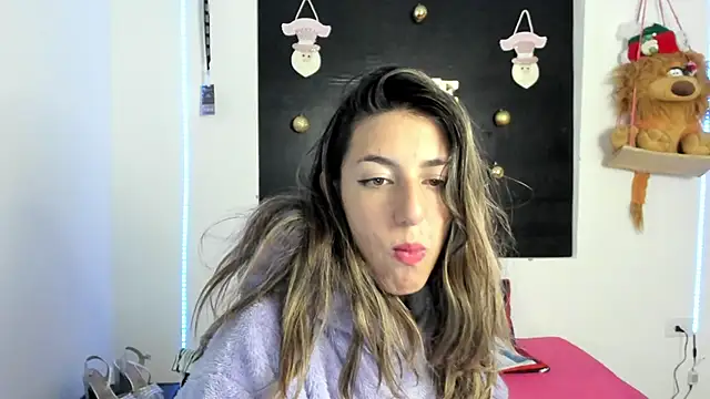 queen-natty online show from 12, 12, 2024