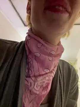 Kamila151 online show from 2, 2, 2025