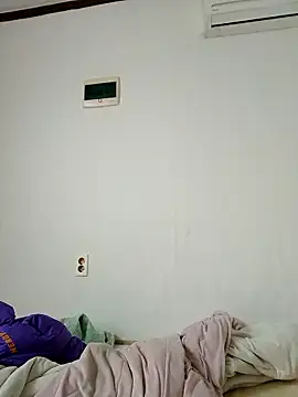 hello098712 online show from 7, 11, 2025