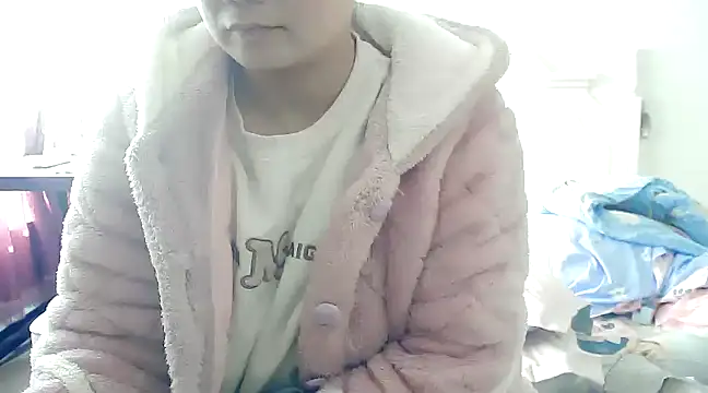 Snapshot of CN-Xiaoxi chatting on 23, 12, 2024 CN-Xiaoxi online show from 23, 12, 2024