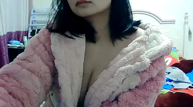 Snapshot of CN-Xiaoxi chatting on 3, 2, 2025 CN-Xiaoxi online show from 3, 2, 2025