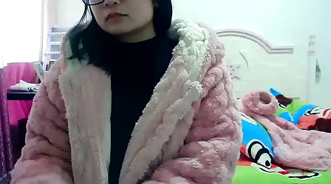Snapshot of CN-Xiaoxi chatting on 19, 2, 2025 CN-Xiaoxi online show from 19, 2, 2025