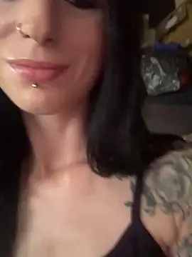 MissMidnightUK online show from 11, 9, 2025