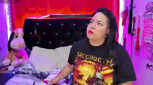 katieeandsharonn online show from 11, 2, 2025