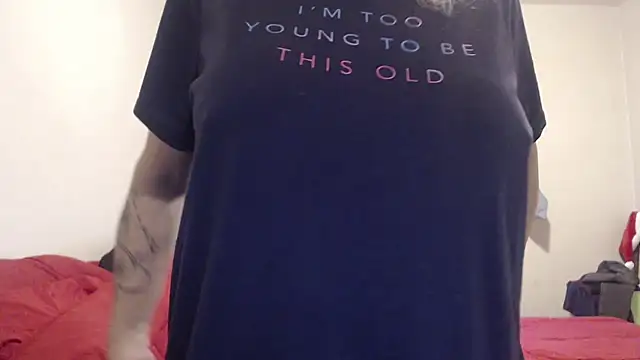 canadiancougar1965 online show from 4, 12, 2024