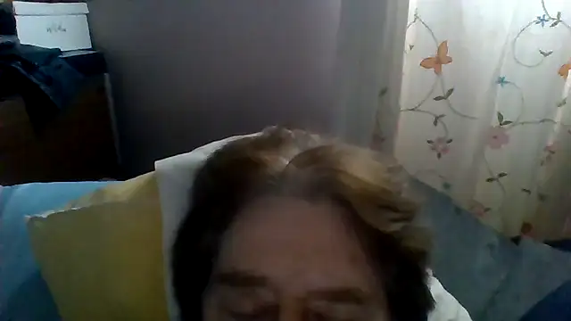 Snapshot of frankie7inch chatting on 26, 5, 2026 frankie7inch online show from 26, 5, 2026