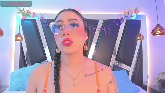 Snapshot of antonelllepiercee chatting on 28, 6, 2026 antonelllepiercee online show from 28, 6, 2026