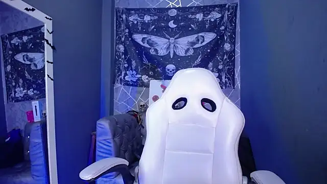 amelierouss online show from 11, 2, 2026