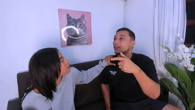 Fernanda brown18 online show from 8, 11, 2025