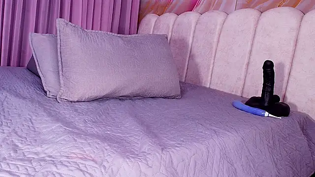 mia stanfort online show from 26, 2, 2026