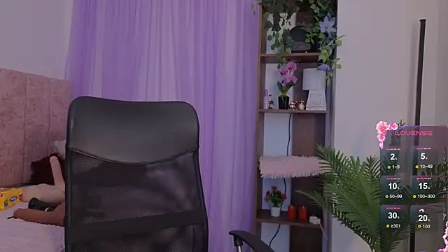 emilyrouxe online show from 15, 1, 2026