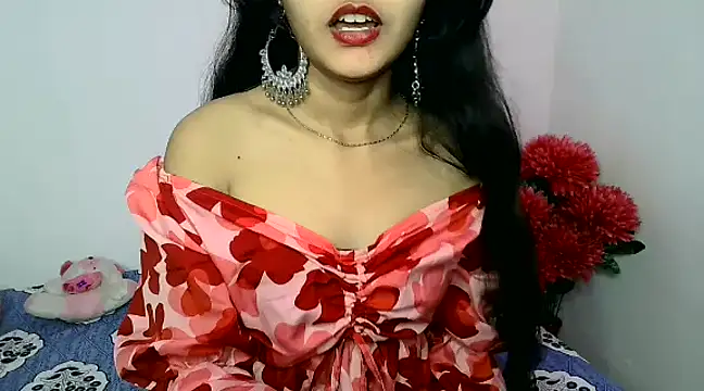 SUZY FROMUS online show from 19, 12, 2024