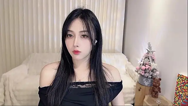 Snapshot of K-moumou chatting on 24, 2, 2025 K-moumou online show from 24, 2, 2025