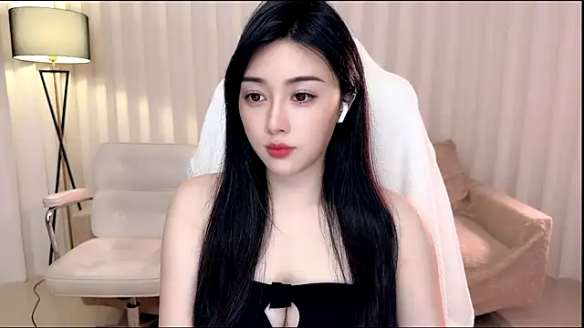 K-moumou online show from 2, 4, 2026