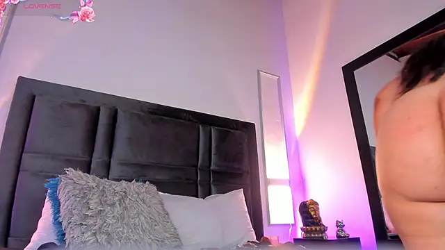 EmmaBecket2 online show from 22, 3, 2025