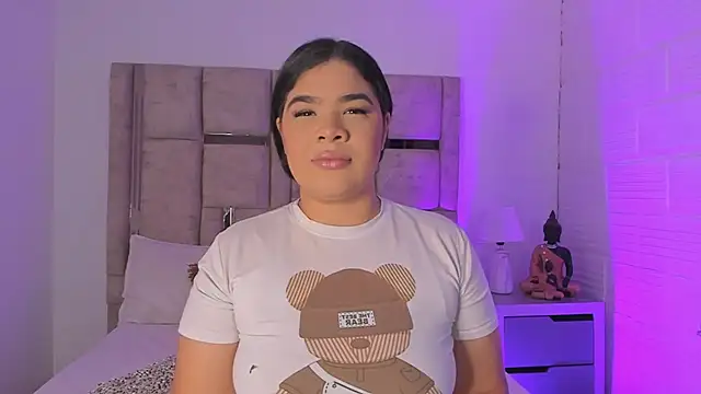 EmmaBecket2 online show from 16, 10, 2025