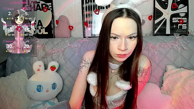 KittiMissi online show from 4, 4, 2026