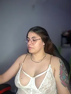 Yuli zuha online show from 8, 12, 2024