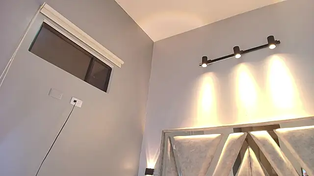 Snapshot of Annie9_ chatting on 11, 9, 2025 Annie9 online show from 11, 9, 2025