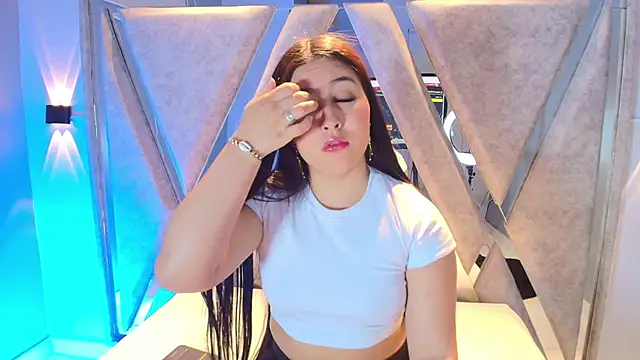 Snapshot of Annie9_ chatting on 28, 11, 2025 Annie9 online show from 28, 11, 2025