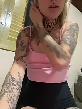 hotskinny1 online show from 11, 12, 2024