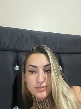 hotskinny1 online show from 10, 3, 2025