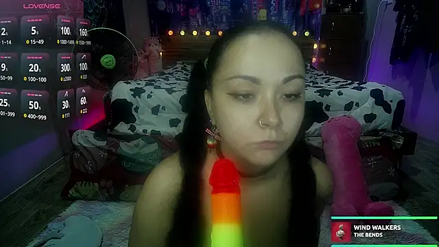kellycakemeow online show from 22, 10, 2025