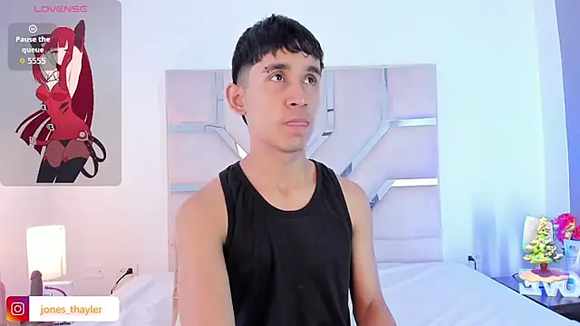 Thayler jones online show from 15, 12, 2025