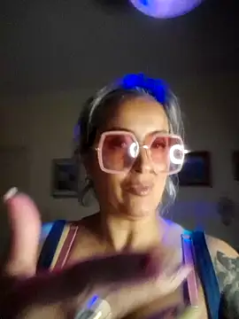 DesireSatler online show from 2, 11, 2025