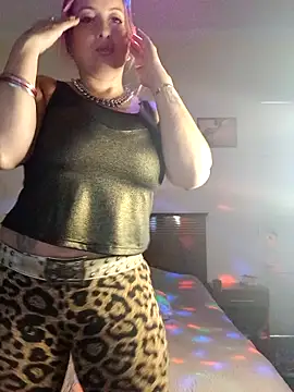 Snapshot of DesireSatler chatting on 3, 5, 2026 DesireSatler online show from 3, 5, 2026