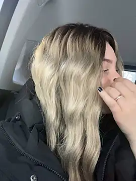 KikiWatson online show from 19, 12, 2024