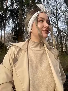 KikiWatson online show from 23, 12, 2024