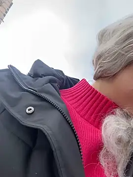 KikiWatson online show from 16, 1, 2025