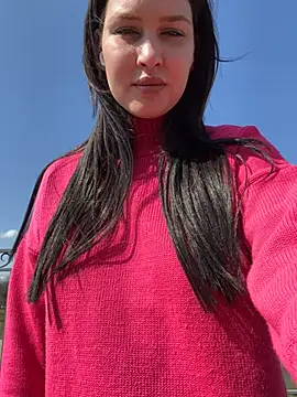 KikiWatson online show from 23, 3, 2025