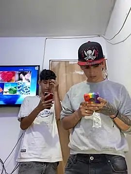 LatinBoysxxx online show from 6, 2, 2025